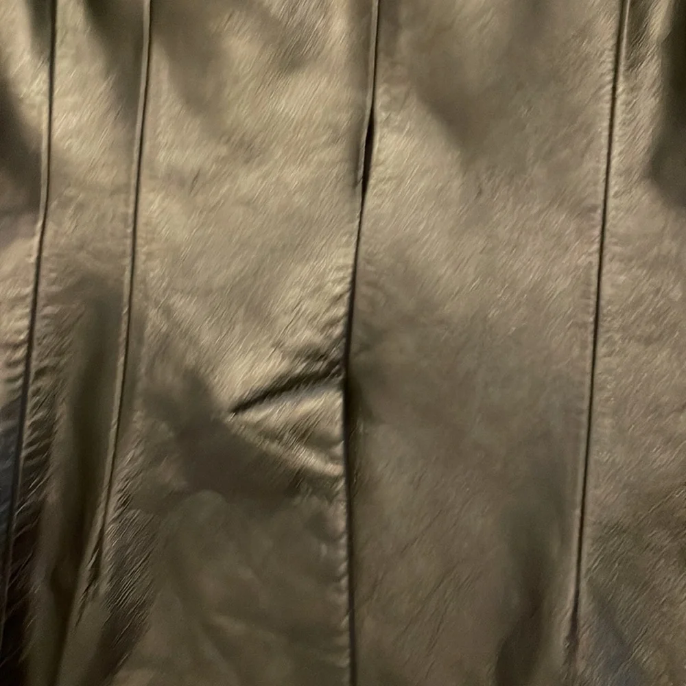 Vintage French Connection Black Leather Jacket Size 10 UK (fits like a 4-6 US) - Picture 8 of 9